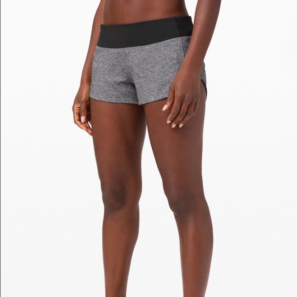 Lululemon Speed Up Shorts *2.5”